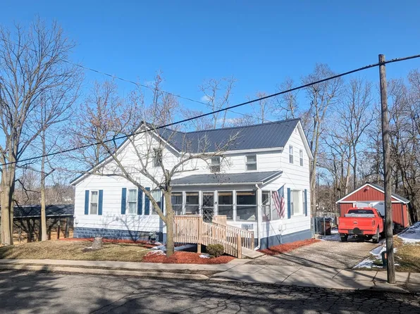 219 N Market St, Hudson, MI 49247