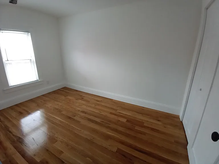 408 Pleasant St #A — Photo 12