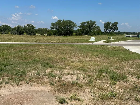 4529 Harborside Courtyard Lot, Wichita, KS 67204