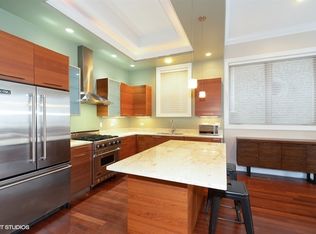 1515 W Chestnut St #1, Chicago, IL 60622