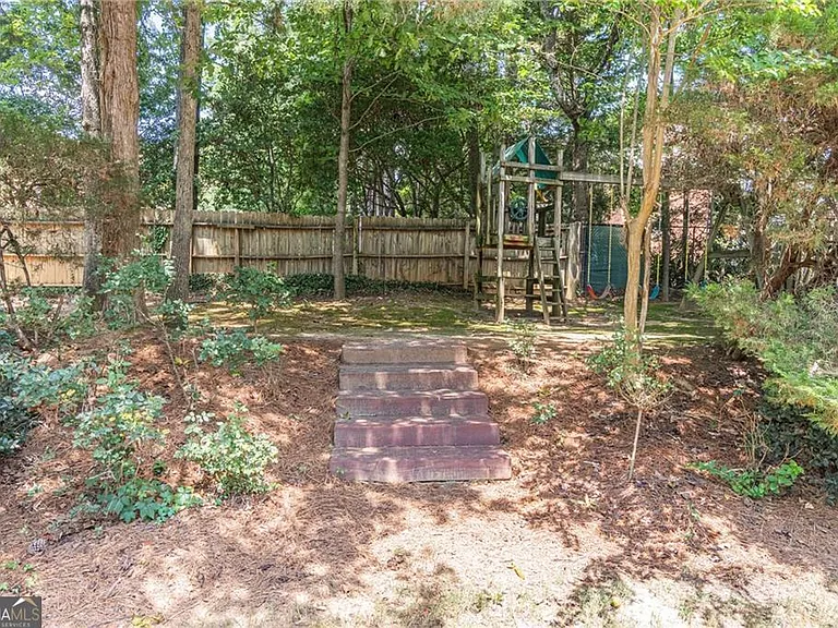 5491 Oxford Chase Way — Photo 47