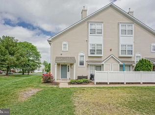 1004 Wharton Rd, Mount Laurel, NJ 08054