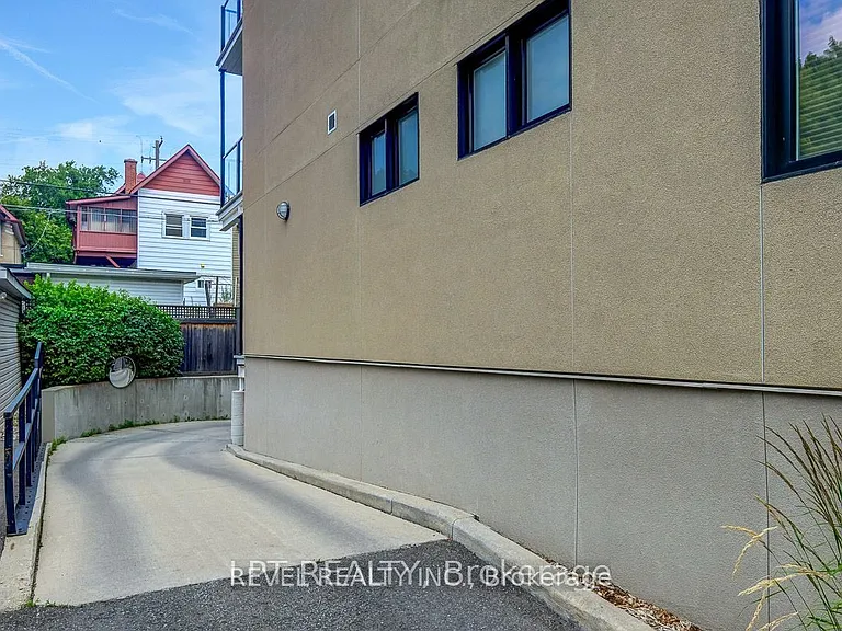 509 Gladstone Ave #4 — Photo 24