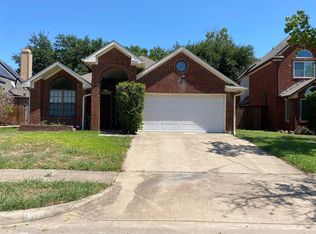 9414 Ruidosa Trl, Irving, TX 75063