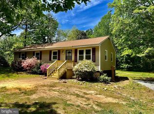 1170 Clarkes Store Rd, Caret, VA 22436