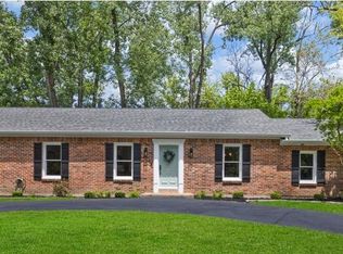 10209 Lylewood Dr, Saint Louis, MO 63124