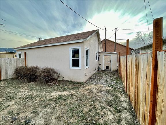 4th image of 1312 W Crawford St