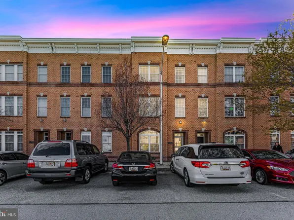1332 Decatur St, Baltimore, MD 21230
