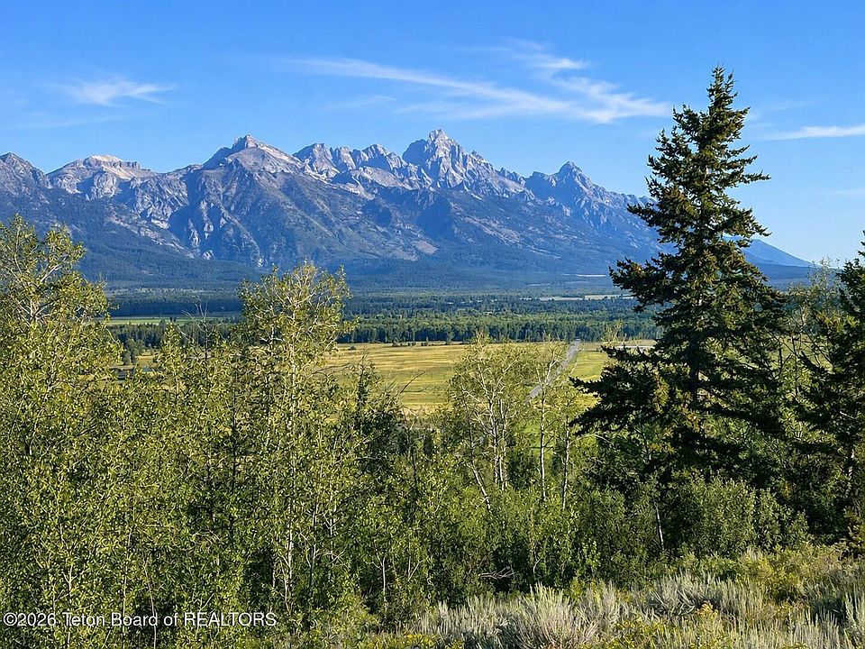 1st image of E Lucas Riva Ridge Rd