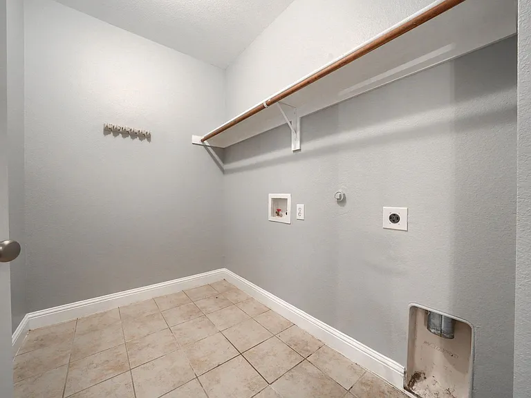 12605 Wolf Snare Dr — Photo 6