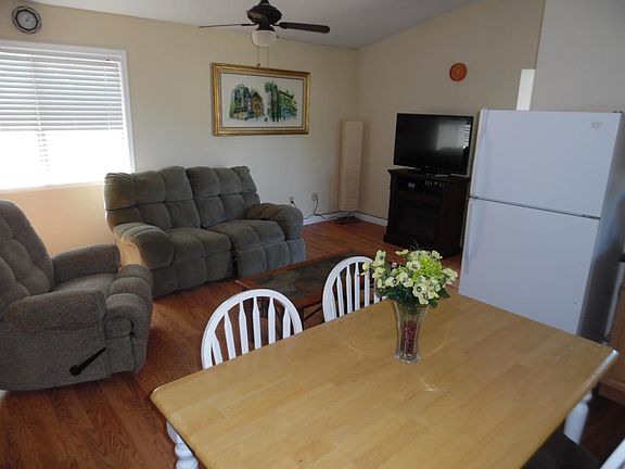 2nd image of 5524 Single Spring Dr #A