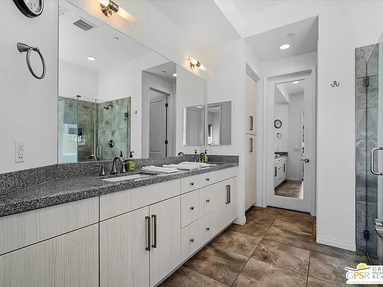 67367 Zuni Ct — Photo 14
