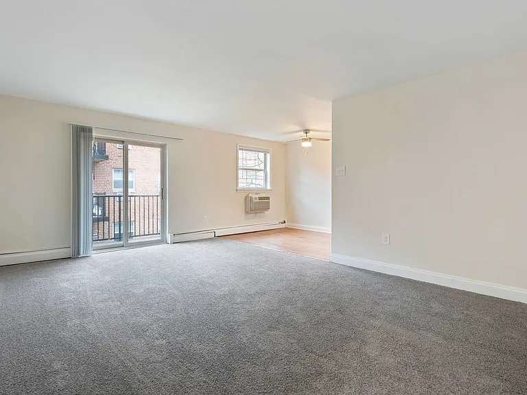 Ridley Brook Apartments — Photo 6