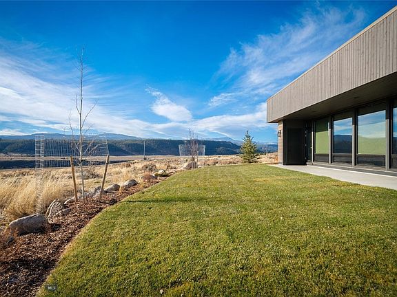 2nd image of 28 Elk Meadows Rnch