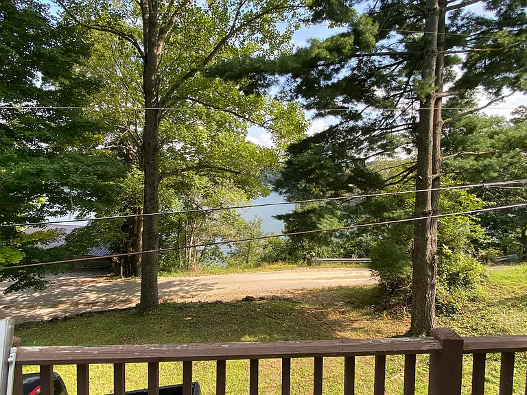 1827 Paradise Camp Rd — Photo 4