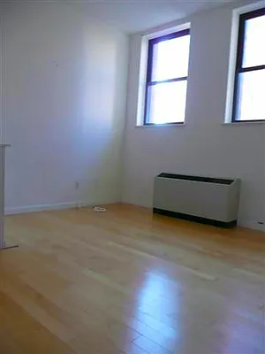 Rented by New York Residence | media 97