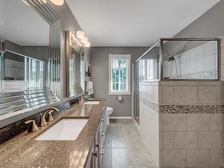 Upstairs bathroom