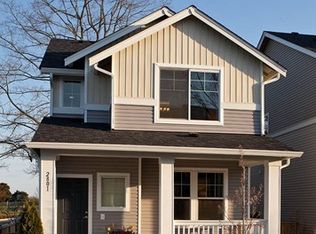 6508 Highpoint Dr SW #19, Seattle, WA 98126