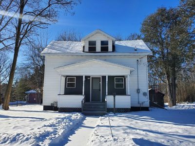 111 N 12th St, Clintonville, WI, 54929