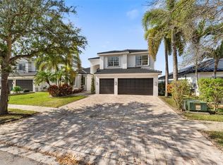 5318 SW 195th Ter, Miramar, FL 33029