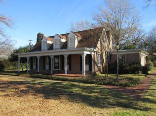 1582 Feather Farms Rd, Leland, MS 38756