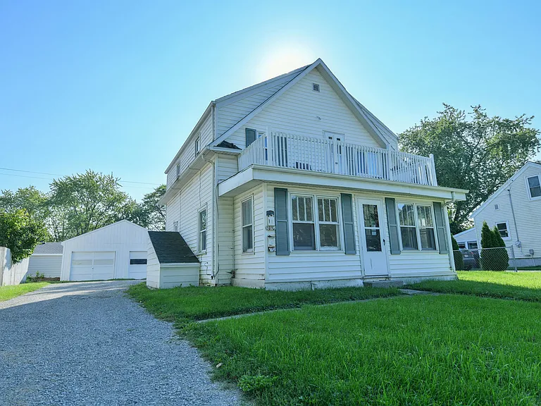 309 S Erie St — Photo 14