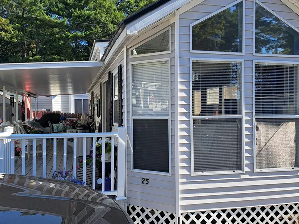 2073 Post Rd #25, Wells, ME 04090