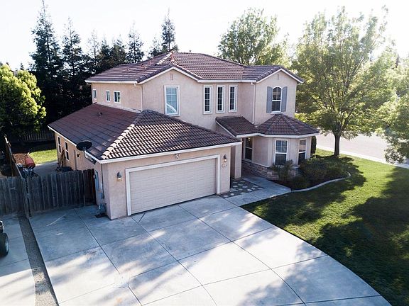 3rd image of 4216 Heald Ct