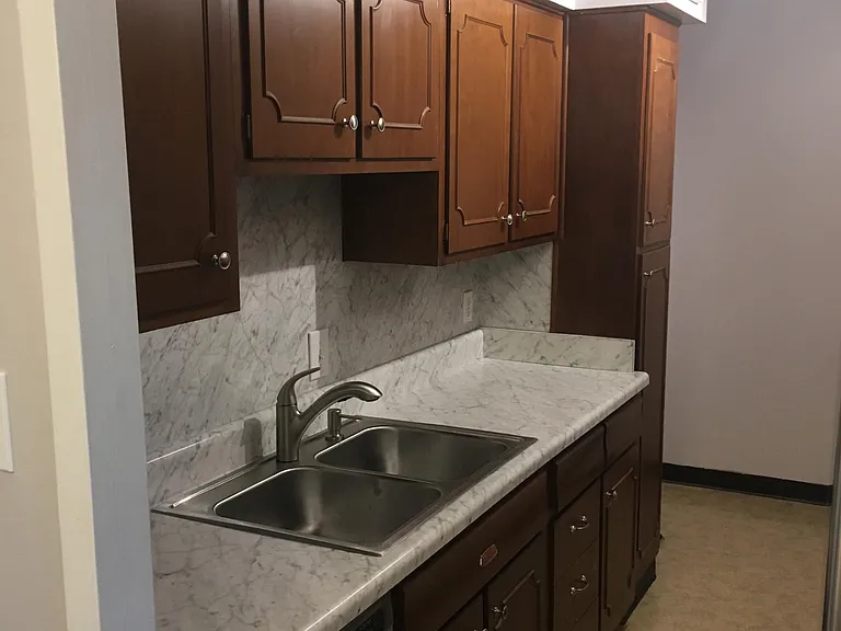 101 S Hanover Ave #8D — Photo 6