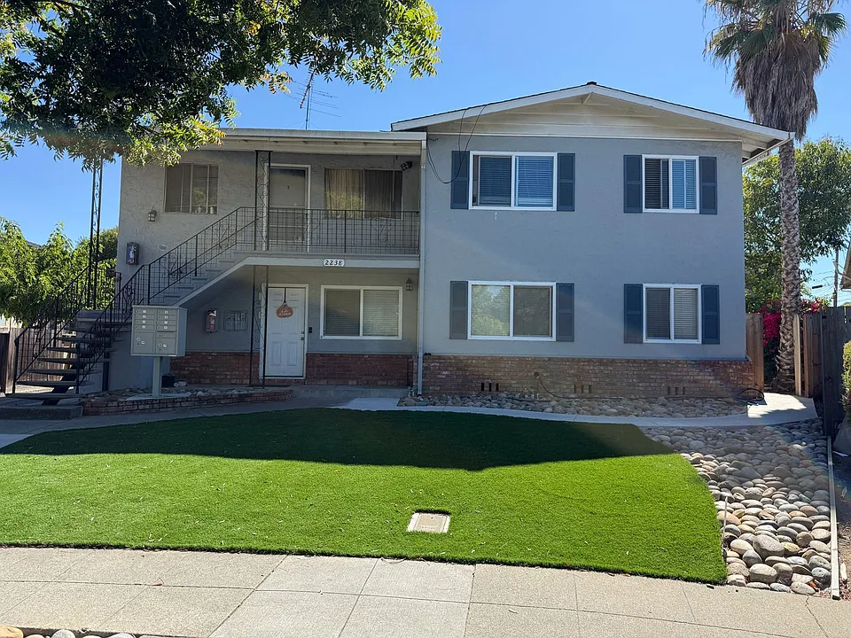 2238 Tomasina Ct