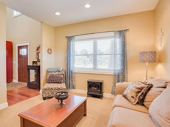 4th image of 6675 Odell Ave S