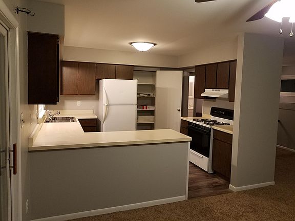 Kitchen with pantry. Gas stove.
