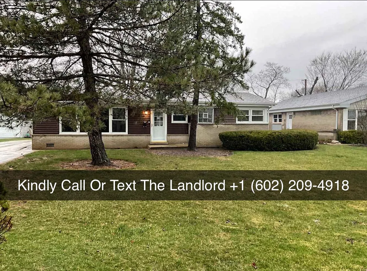530 Lotus Ln photo 1