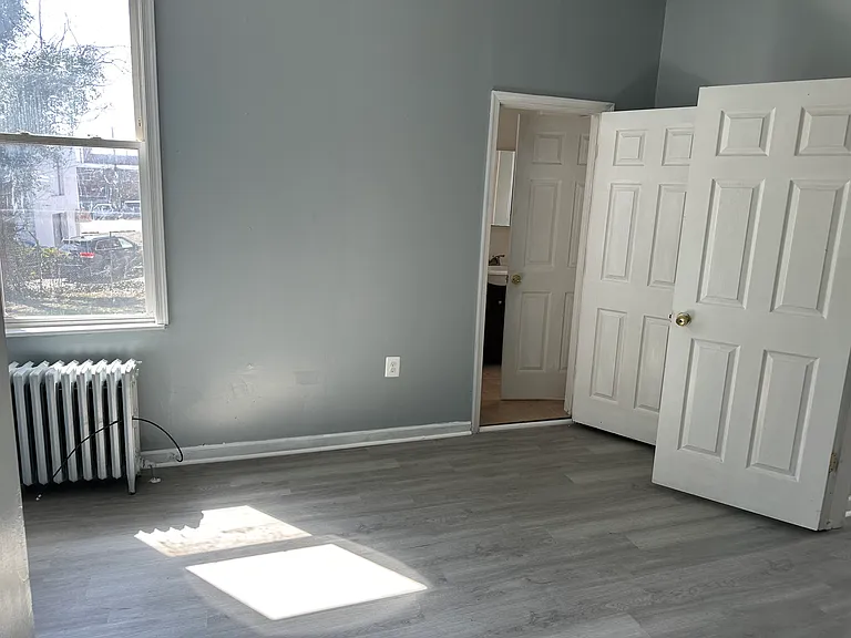 3001 Southern Ave #2 — Photo 10