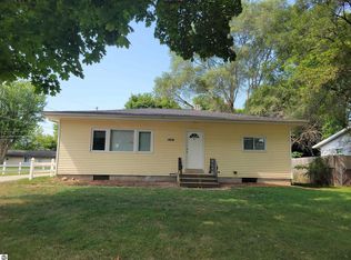 1916 Stockman Rd, Mount Pleasant, MI 48858