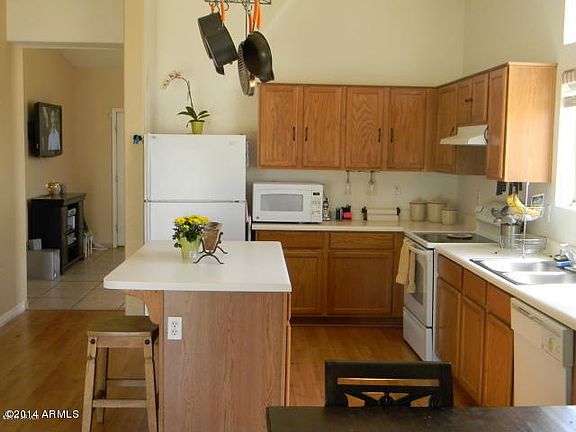 4th image of 17737 N Woodrose Ave