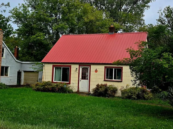 3201 Myrton St, Burton, MI 48529