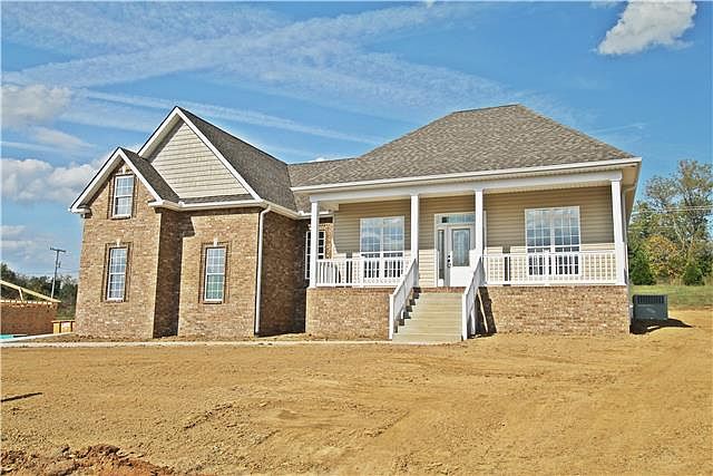 1st image of 1732 Leaf Ln