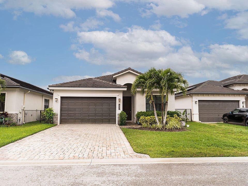 1st image of 7552 Moonrise Drive