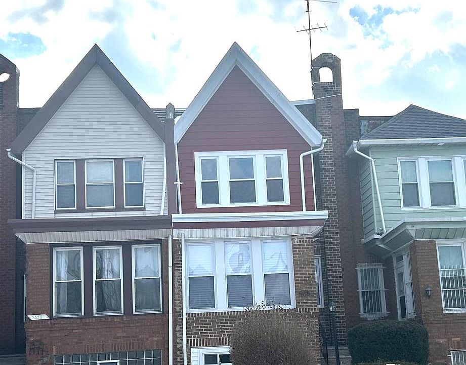 1st image of 5652 W Berks St