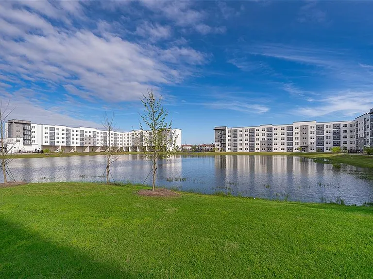 5579 Millenia Park Blvd #216 — Photo 33