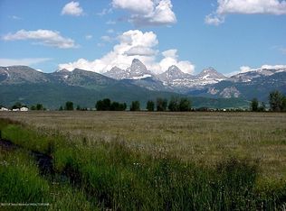 4571 Surprise Valley, Tetonia, ID 83452