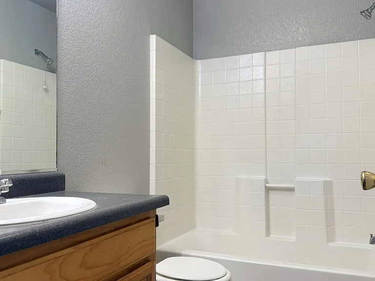 520 Saint Teresa Ct — Photo 22