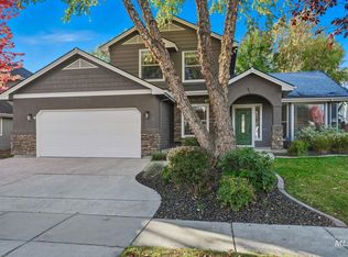 2031 W Boulder Bar Dr, Meridian, ID 83646