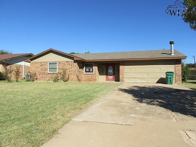 1st image of 708 W Clara Ave