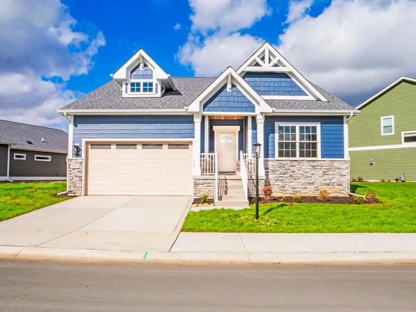 3107 Forestside Ln, Valparaiso, IN 46385