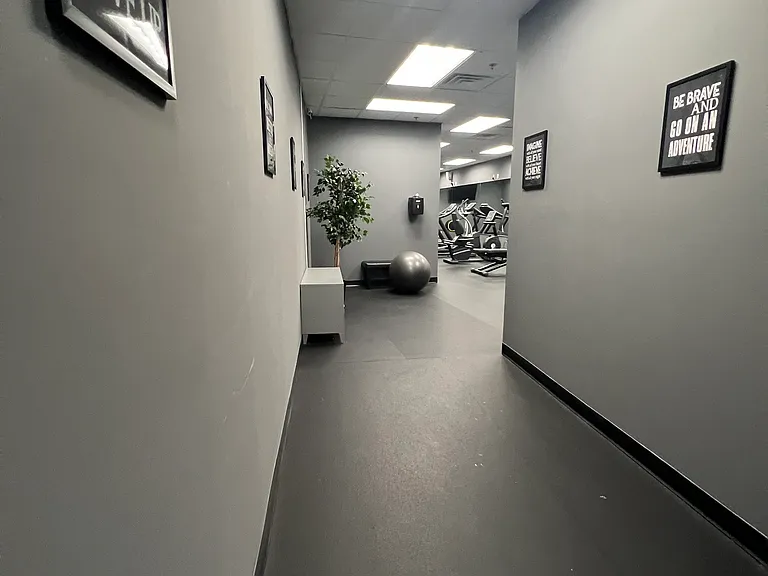 427 Bergen Ave #5 — Photo 12