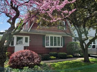 263 Walzford Rd, Rochester, NY 14622