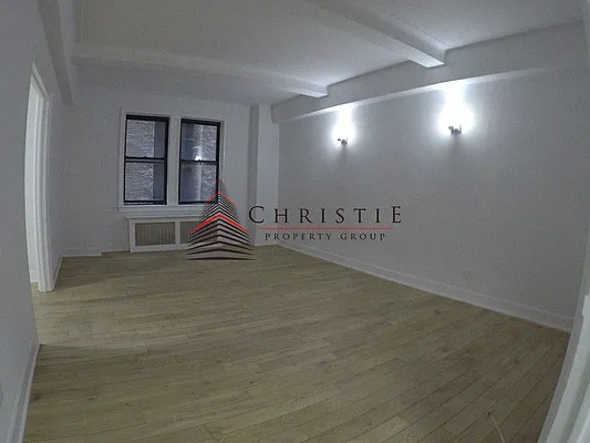 Rented by Christie Property Group | media 23