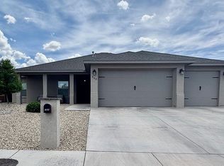 560 Montecito Dr, Alamogordo, NM 88310